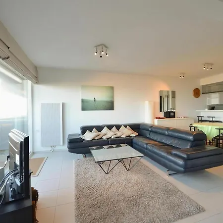 With Beautiful Sea Views Apartment *